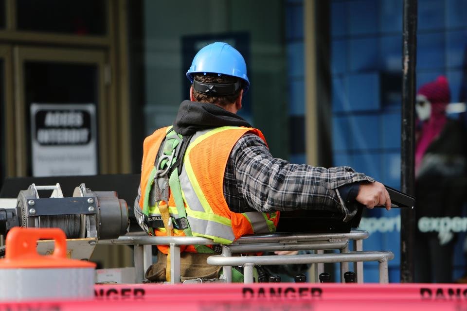 Construction Paperwork is Killing Margins: What Site Managers Can Actually Automate Today